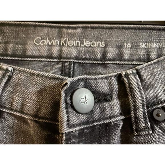 NWOT Calvin Klein Gray Jeans size 16 - Picture 3 of 6